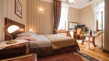 Фото номера Двухместный номер с 1 кроватью или 2 отдельными кроватями Отель Hotel Villa Romantica г. Шклярска-Поремба 10